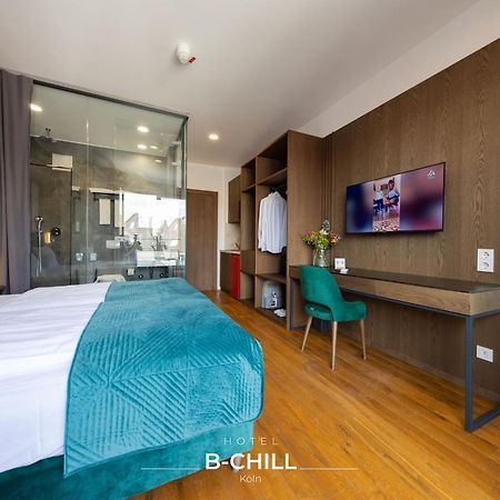 Отель B-Chill Кёльн Экстерьер фото